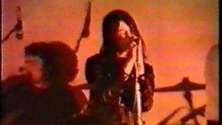 Primal Scream - Cold Turkey (live in Rome 1990)