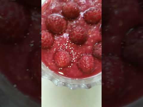 Video: Saging Raspberry Ice Cream