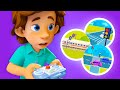 Tom Thomas: ¡PROBLEMAS DE CONTROL DE TRÁFICO! | Los Fixis | 4 Horas de Educación para Niños