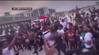 FBI offers $10K reward in Jacksonville Beach shootings