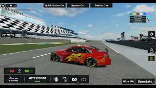 How to get the Lightning Mcqueen car in 'just daytona. (2012 SOFT BODY)' Roblox