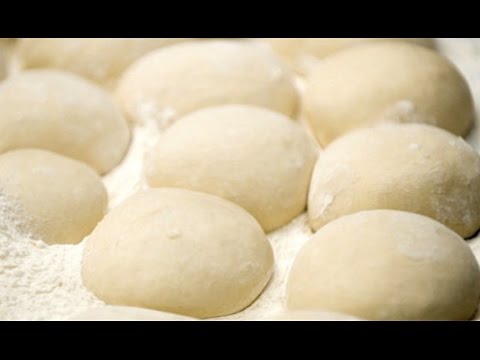 homemade-super-soft-and-fluffy-coconut-bread-recipe-|-chinese-bakery-buns-|-bread-rolls-|-椰蓉麵包製作