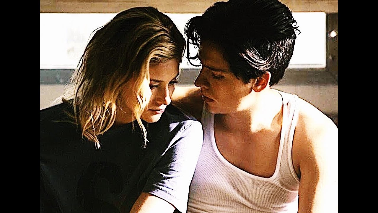 Hold On | Jughead & Betty (+2x13)