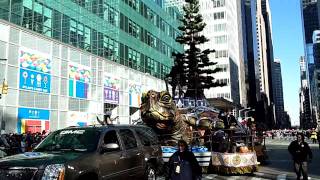 Thanksgiving Day Parade~NYC~2011~Iriquois Dancers and Joba Chamberlain~NYCParadelife