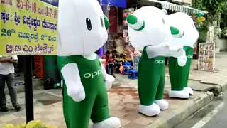Oppo Dancing