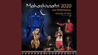 Mor Bani Thanghat Kare (feat. Aditya Gadhvi) (Garba Medley) (feat. Aditya Gadhvi) (Live)