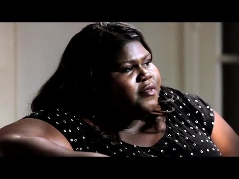 Βίντεο: Καθαρή αξία Gabourey Sidibe: Wiki, Έγγαμος, Οικογένεια, Γάμος, Μισθός, Αδέρφια