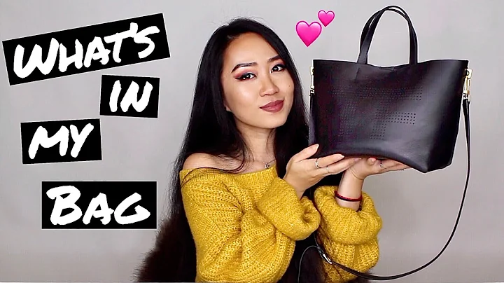 WHAT'S IN MY BAG?!! Purse Essentials Items - Tom F...