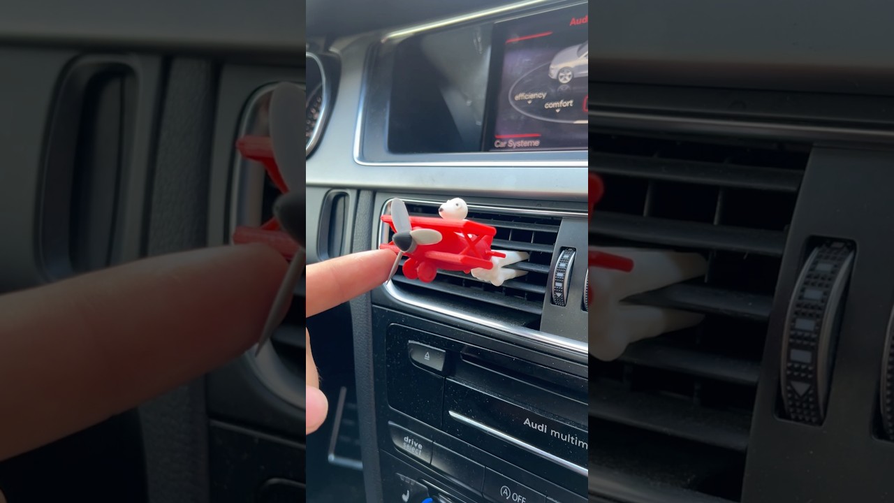 Snoopy car freshener🤩