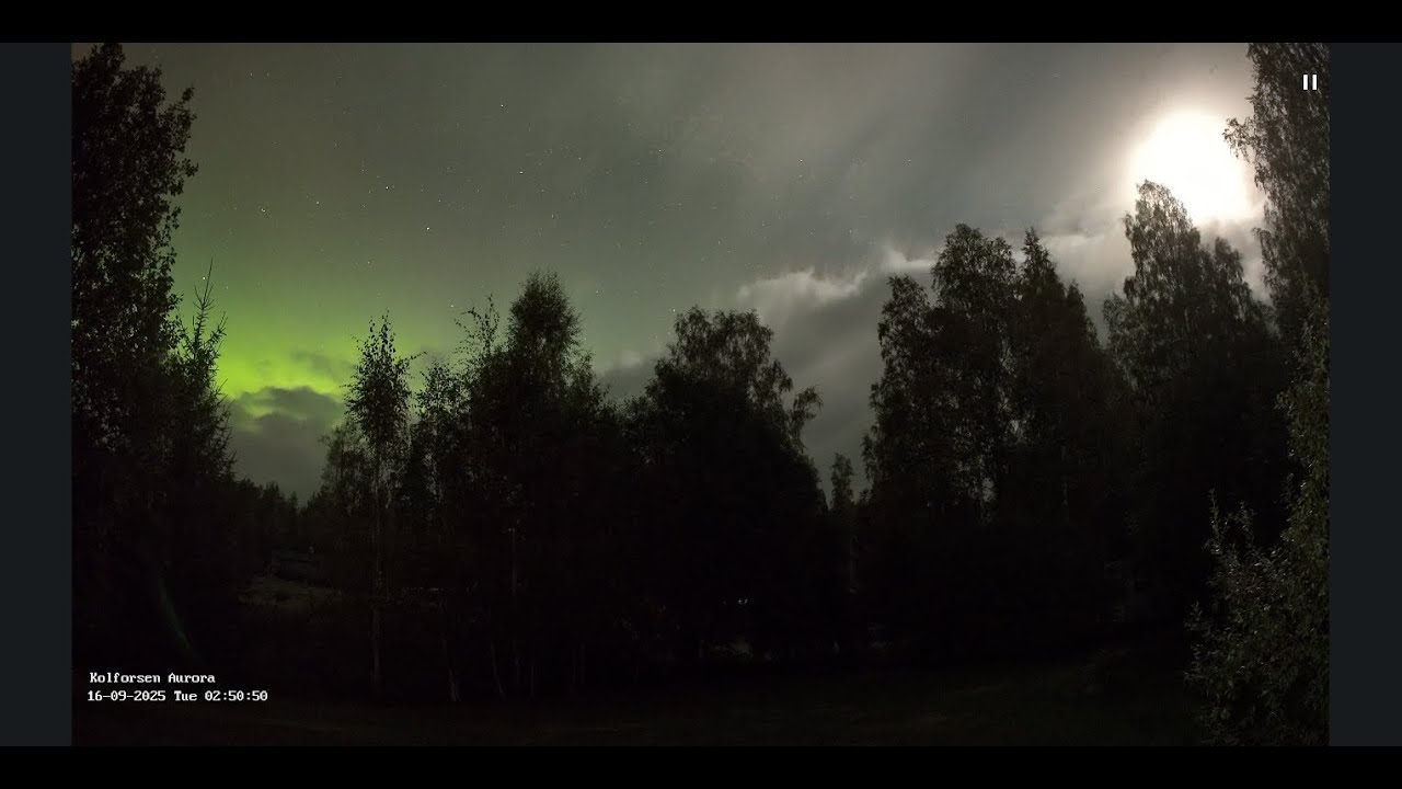 Aurora borealis or Northern lights time lapse from 16/9/25 in central ...