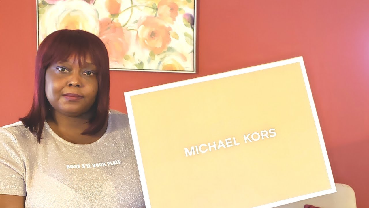 Unboxing Michael Michael Kors Voyager Large Saffiano Leather Top