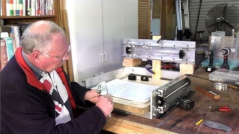 Making a machine part with Carveco Maker CAD drawing and CAM tool paths