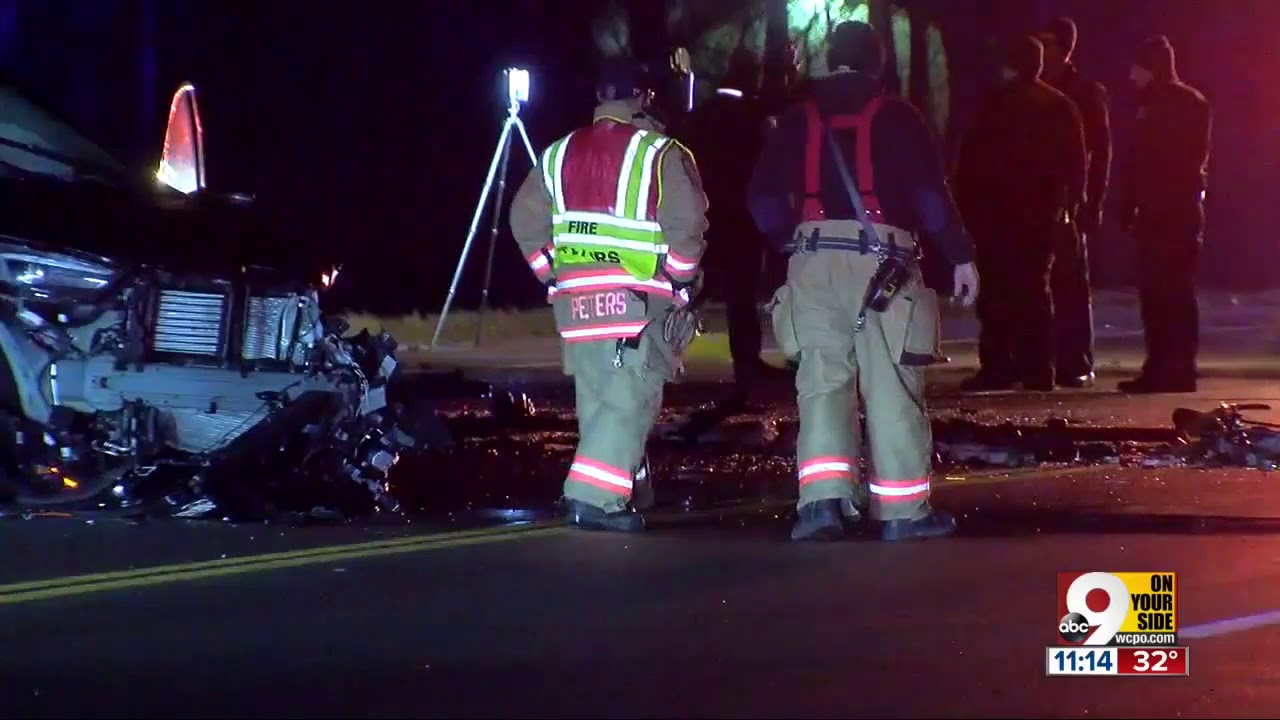 One dead, two hurt in Middletown crash - YouTube