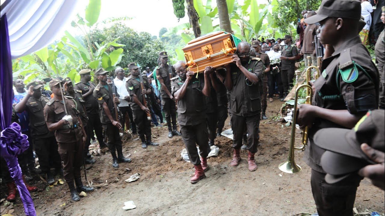 X-ACP MWAKIBIBI AZIKWA WATU WENGI WAKIMLILIA