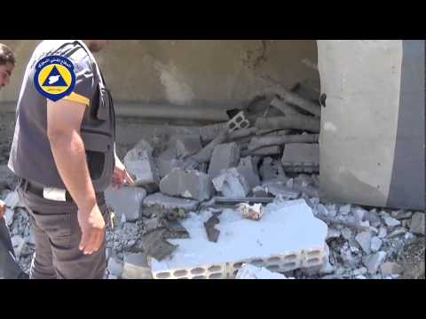 مكان استشهاد محمد أمين حمود ورياض الضمان من كادر الدفاع المدني في الغوطة الشرقية 10 08 2015
