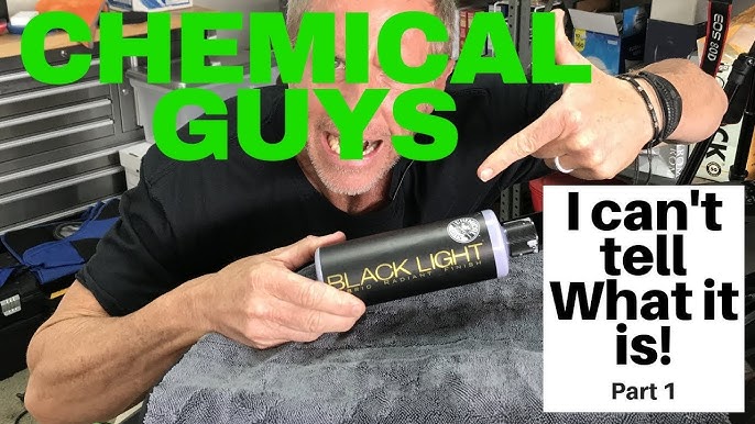 Chemical Guys Black Light Wax & Polish: Hybrid Glaze and Sealant, Radiant Finish, 16 oz, GAP-619-16