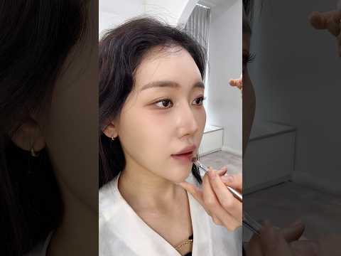 #makeup #홀리데이메이크업 #<strong>diod</strong>韓国 #메이크업 #메이크업 #makeuptutorial #썬쉐이드 #<strong>diod</strong> #뮤트메이크업 #makeupartist#오프화이트