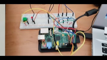 CBM Tape Pi and a Commodore CBM PET 3032 (video only)