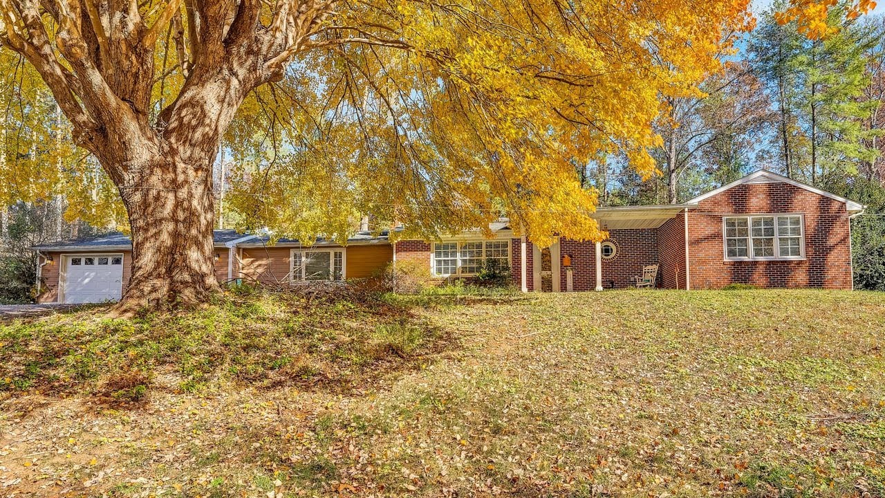 2320 Grassy Hill Rd, Rocky Mount, VA