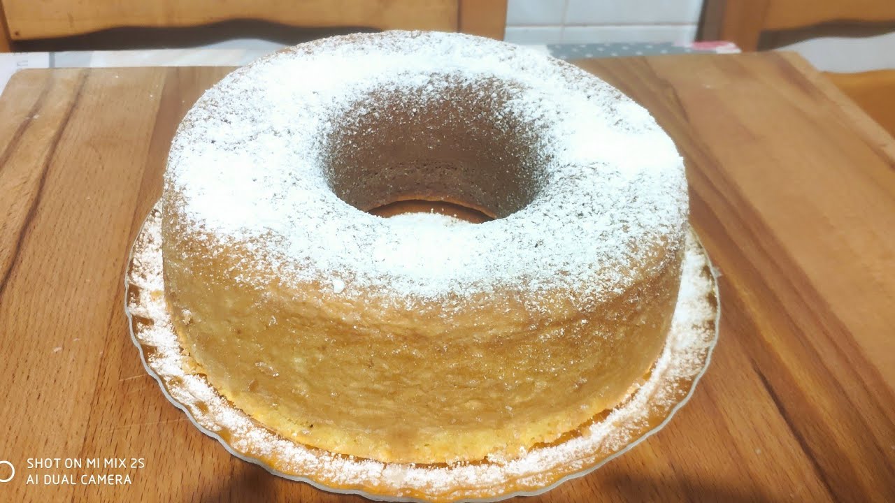 Ciambella al latte caldo con il fornetto Versilia morbidissimo
