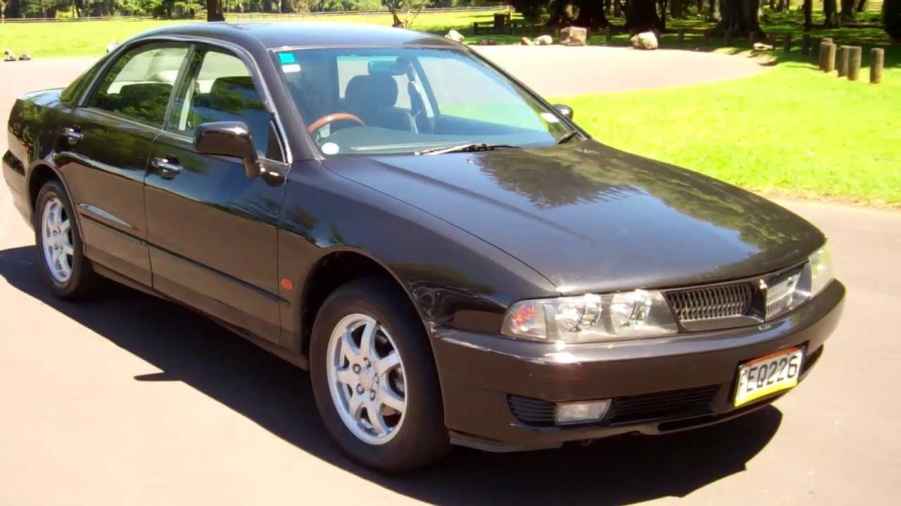 Mitsubishi diamante книга