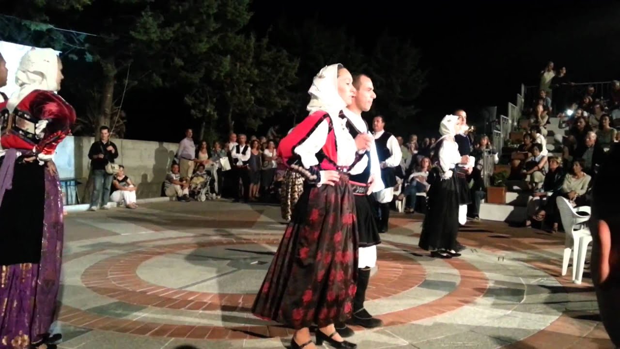 GRUPPO FOLK BURGOS - SU PASSU TORRAU