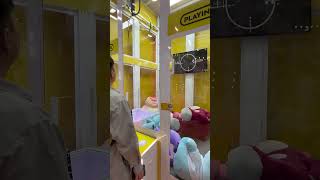 Catching Duck - Giant Claw - Video 2
