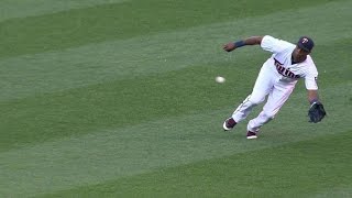 CWS@MIN: Hunter makes shoestring catch to rob Garcia