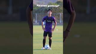 Punai Terlepas Dari Genggaman shorts