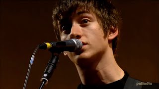 Arctic Monkeys - Diamonds Are Forever (Live)
