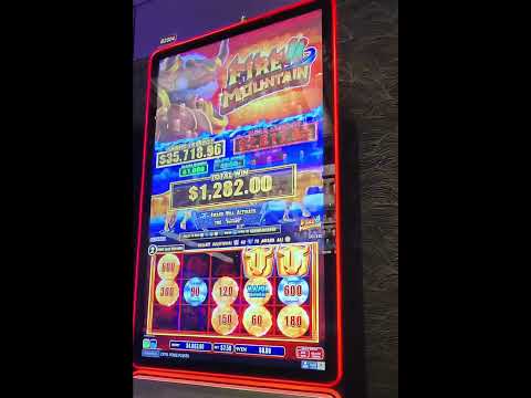 Bullrush stampede featuring PotLuckWife. Major. #pokies #major #bullrush