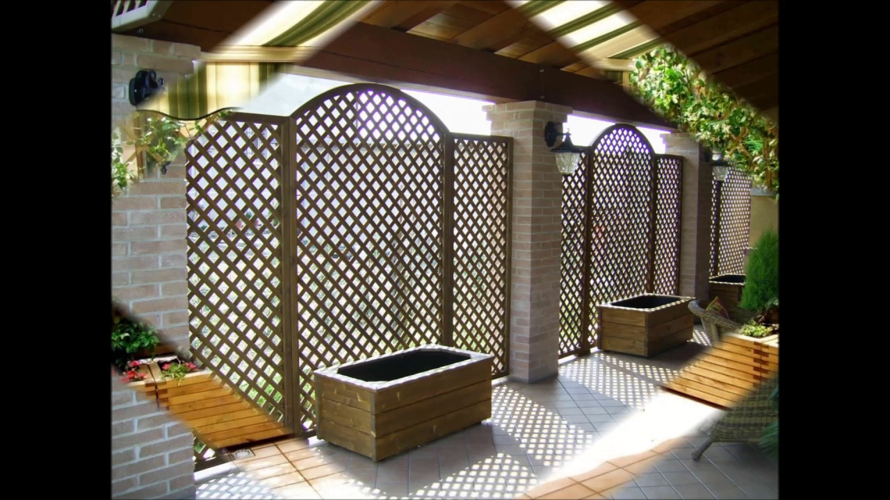 Grigliati in legno composizioni giardino o balcone youtube Grigliato legno terrazzo