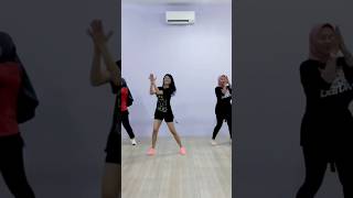 Download Lagu Senam Velocity #zumba #senamkreasi #velocity #trending #challenge #shorts #video #shortvideo MP3 Download Lagu Senam Velocity #zumba #senamkreasi #velocity #trending #challenge #shorts #video #shortvideo MP3