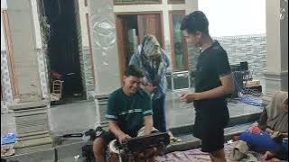 Ternyata FAJAR SYAHID & AISYAH ICHA GHIK KERRONG...... #sesi latihan ka sebelum manggung