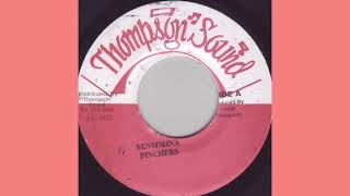 Junior Cat One Hundred Pound Of Sensi Gunman Riddim