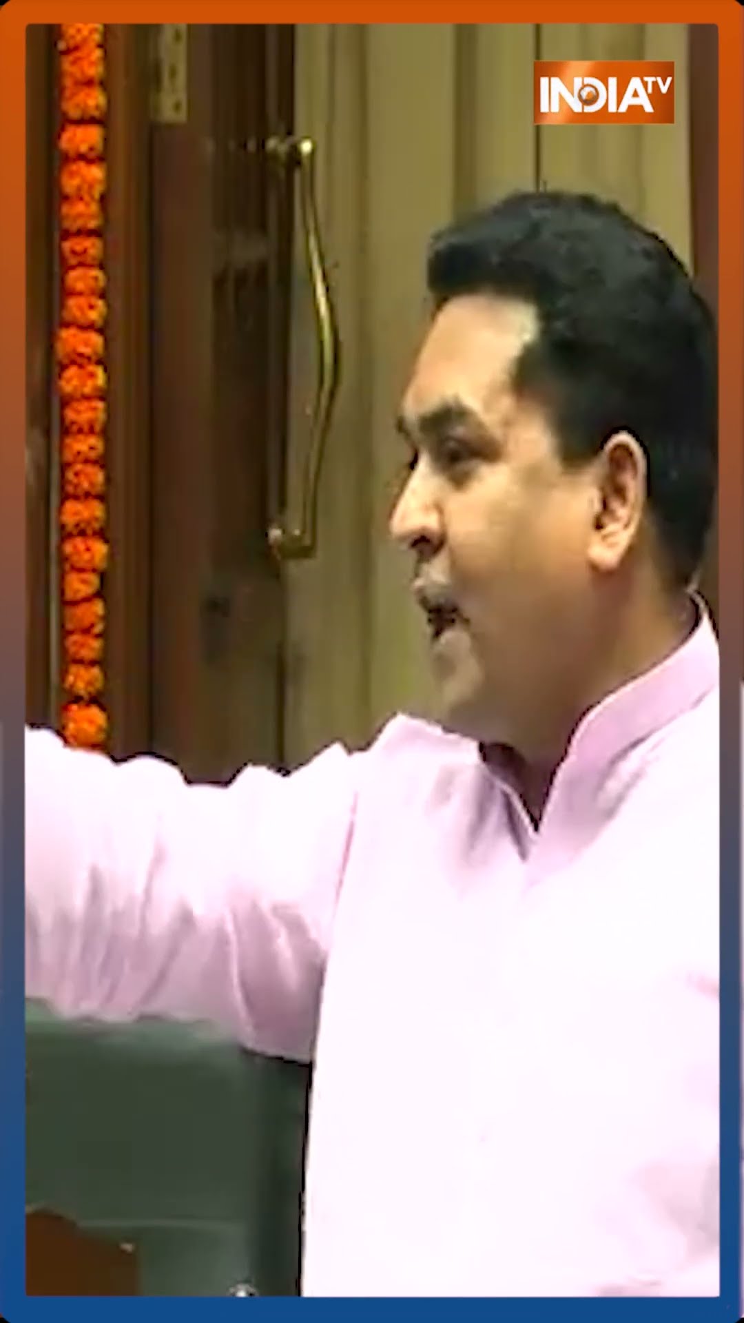 #manishsisodia के घर से जब्त किए गए कंप्युटर में क्या मिला ? #kapilmishra ने दिया सटीक जवाब #shorts