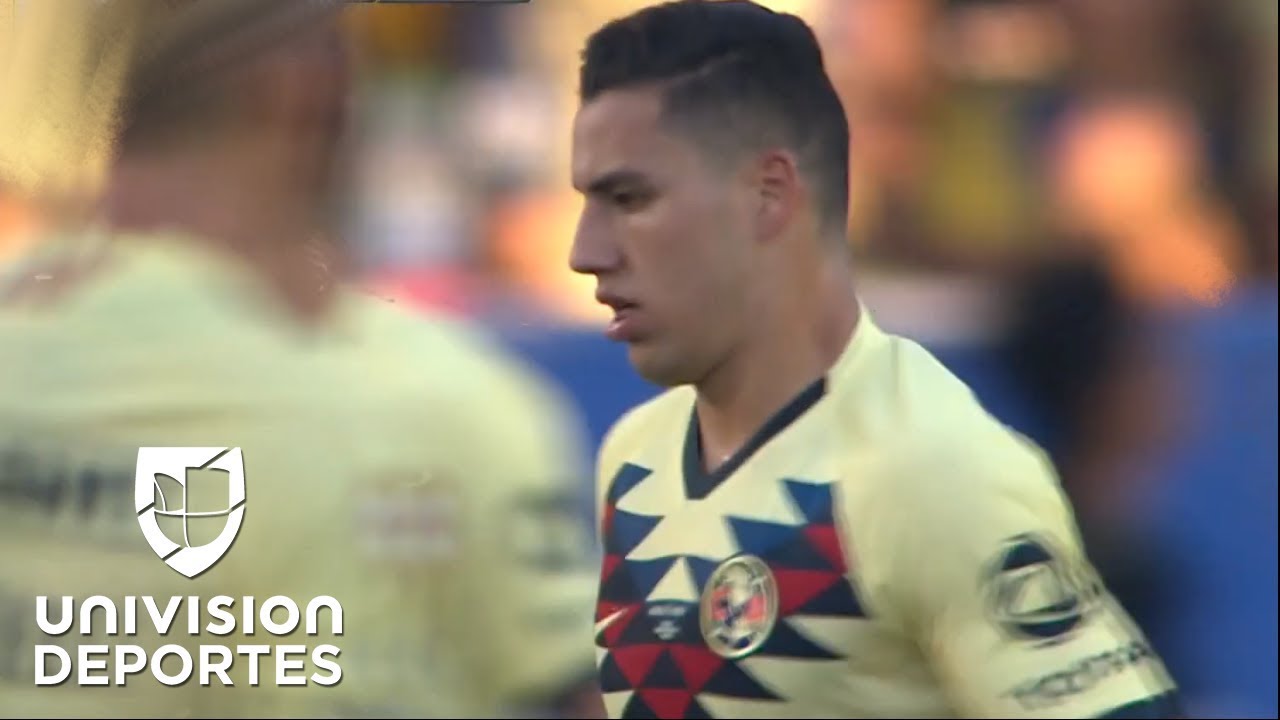 ¡Potente cabezazo de Sánchez que se va apenas por arriba del arco! liga mx apertura