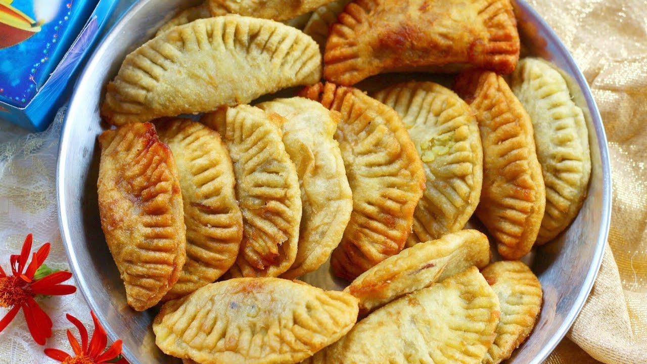 Mauritian Cuisine Gateaux Patates Youtube Mauritian Cuisine Gateaux Patates Youtube