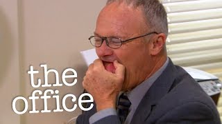 Creed Eats A Potato - The Office US