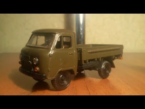 УАЗ-452Д, модель 1/43