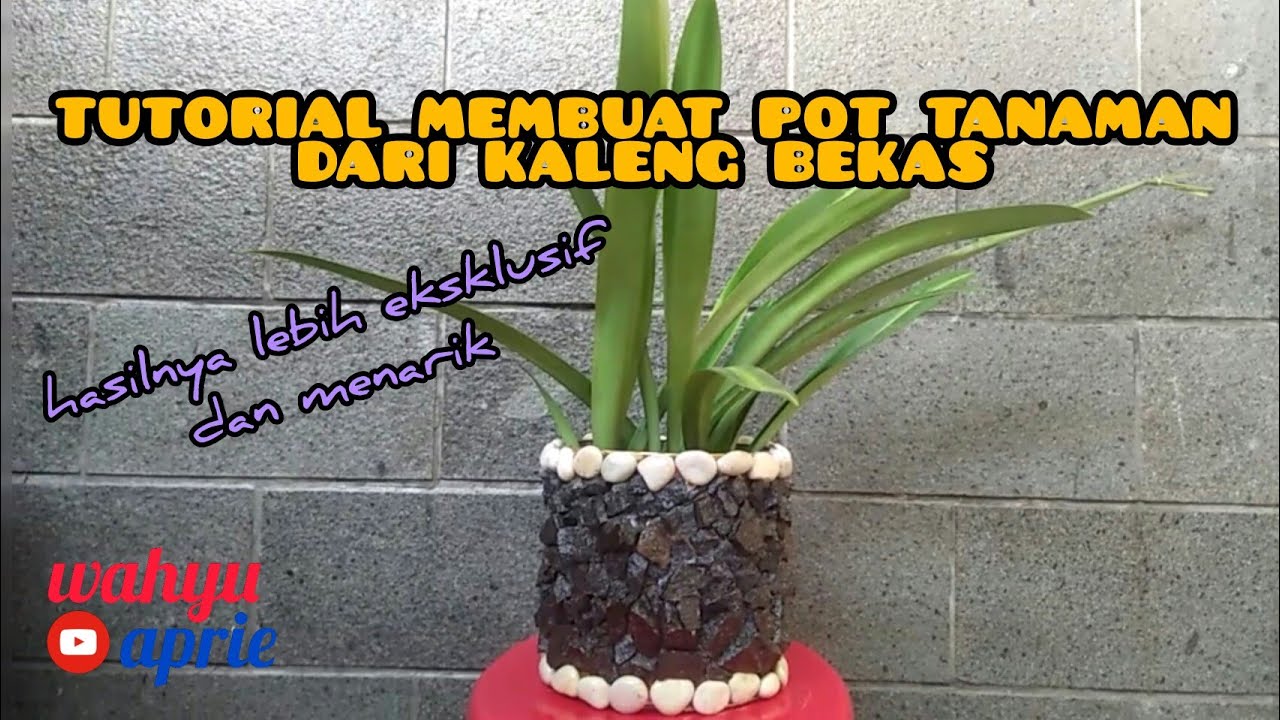 DIY Membuat pot tanaman Eksklusif dari kaleng biskuit 