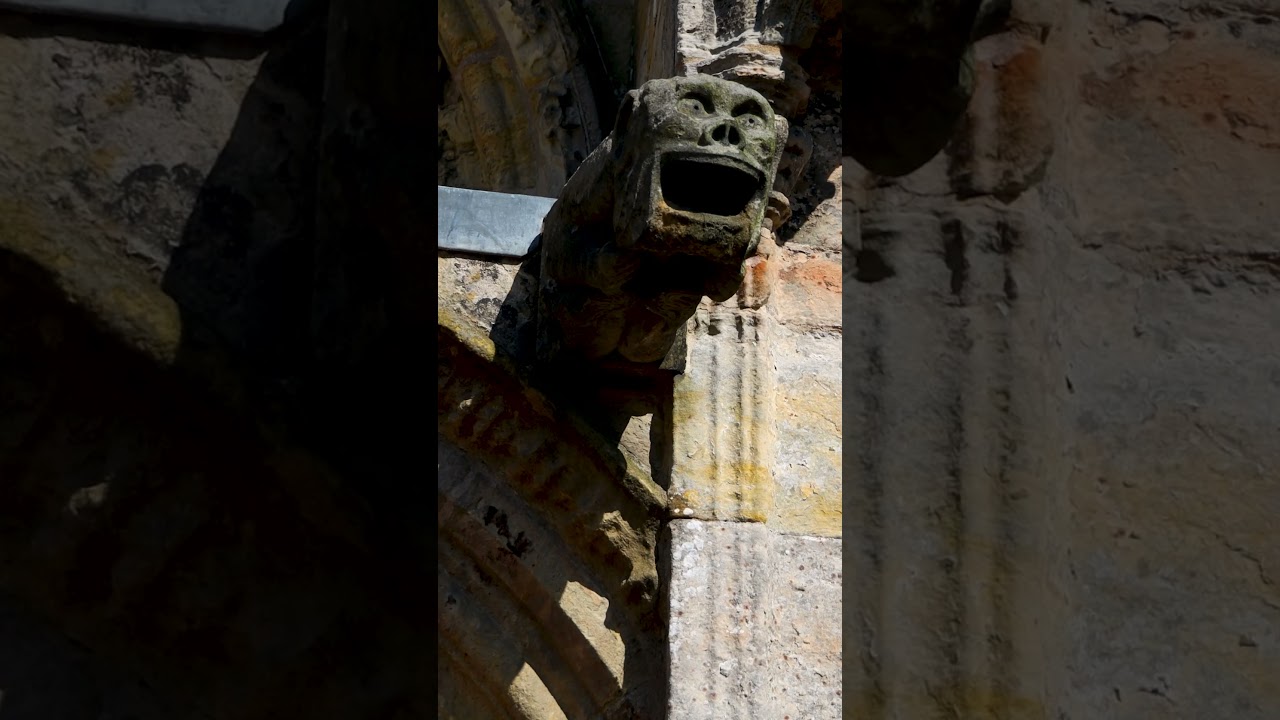 HospTALEity SM - Roslin Glen