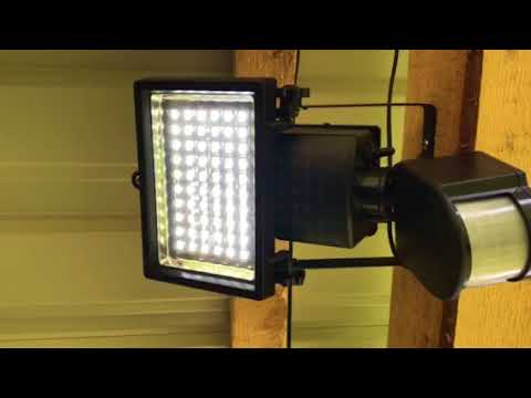 Outdoor solar lamp sensor not working - YouTube