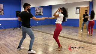 Clase de BACHATA NIVEL BASICO - Basico #18 Sergio y Nuri