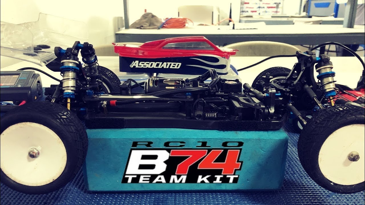 B74 Team Associated indoor clay run - YouTube