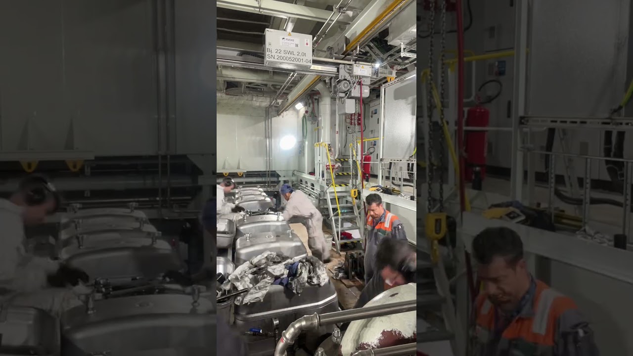 Engine cylinder head maintenance