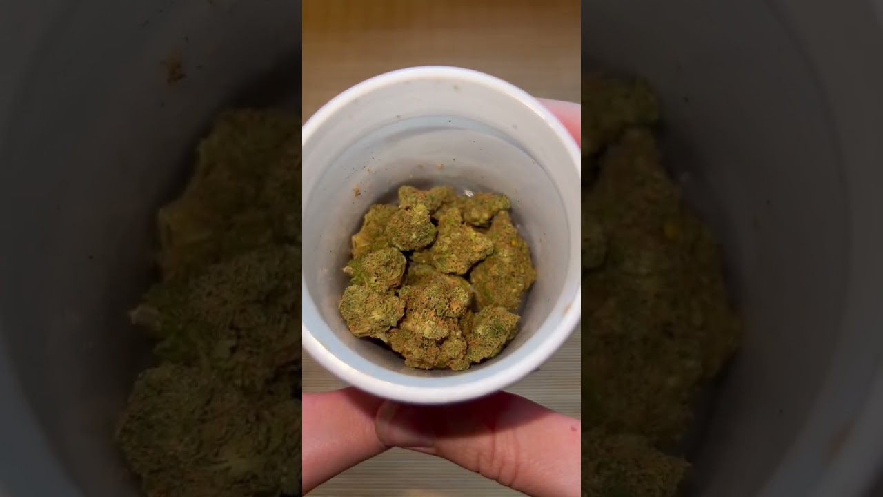 LA Confidential by Aurora Pedanios - First Glance