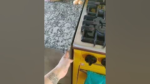 Cocina, bajomesada con sistema push on