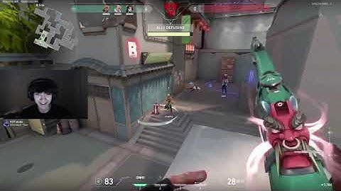 sinatraa shows the new sova glitch | Valorant| sinatraa