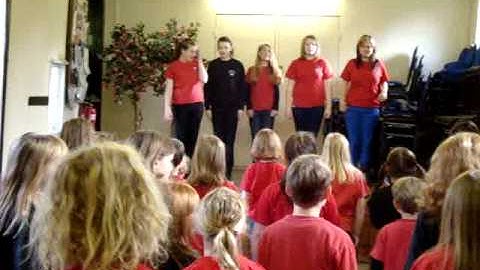 David Allsopp moving with the Mini Theatre